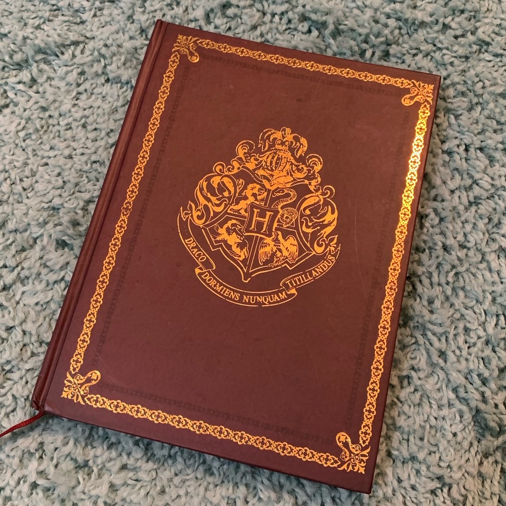 Hogwarts Notebook NWT